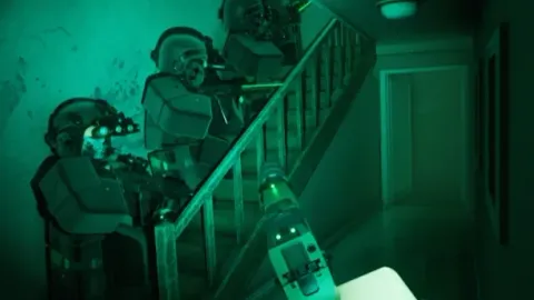 Script Keyless - Warfare Tycoon script preview